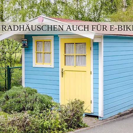 Lägenhet Haus Krabbe Mit Doppelbetten, Fuer 1-2 Personen, Hunde Kostenfrei Willkommen, Kostenfreier Parkplatz, Zwischen Bremerhaven Und Cuxhaven Gelegen