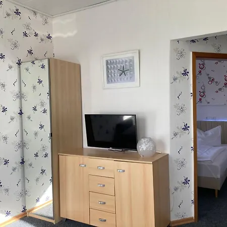 Haus Krabbe Mit Doppelbetten, Fuer 1-2 Personen, Hunde Kostenfrei Willkommen, Kostenfreier Parkplatz, Zwischen Bremerhaven Und Cuxhaven Gelegen Lägenhet *