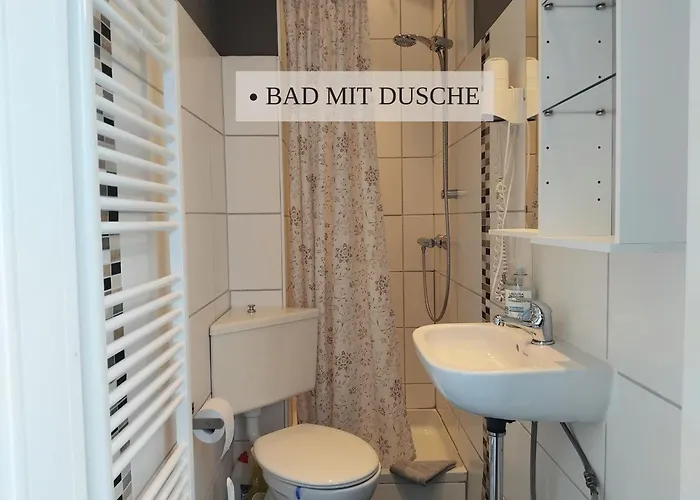Haus Krabbe Apartments, Fuer 1-2 Personen, Hunde Kostenfrei Willkommen, Kostenfreier Parkplatz, Zwischen Bremerhaven Und Cuxhaven Gelegen Wremen